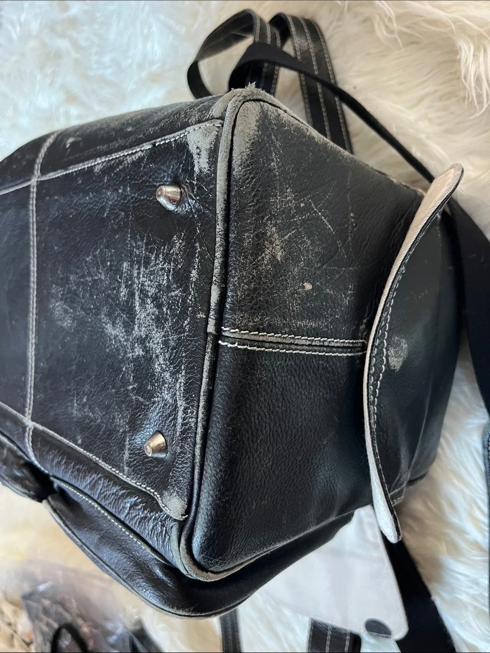 Jill-E Designs Medium Camera Bag.